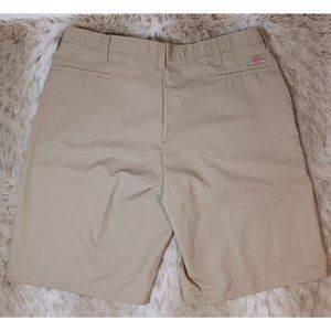 DICKIES Work Shorts Chinos Worker Straight Leg Skate Beige Size 42" Waist
